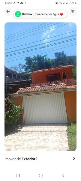 Sobrado caminho da Trindade com cachoeira atraz